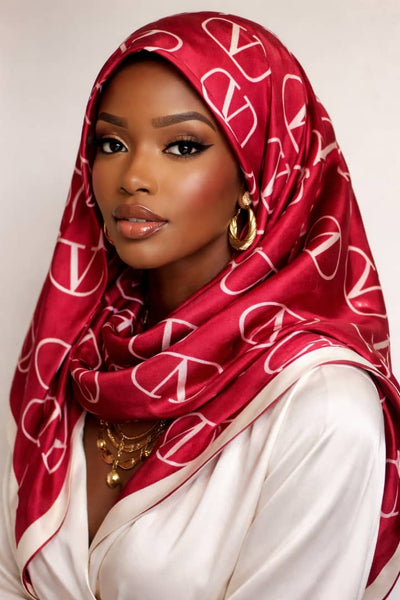 <strong>Soft & Classy Looks</strong>