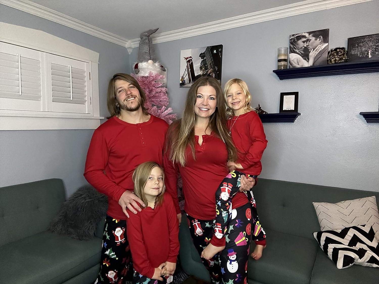 Christmas Pajamas Matching Family Pj Set Long Sleeve Tops and Plaid Pants for Sleepwear Soft Loungewear Pjs