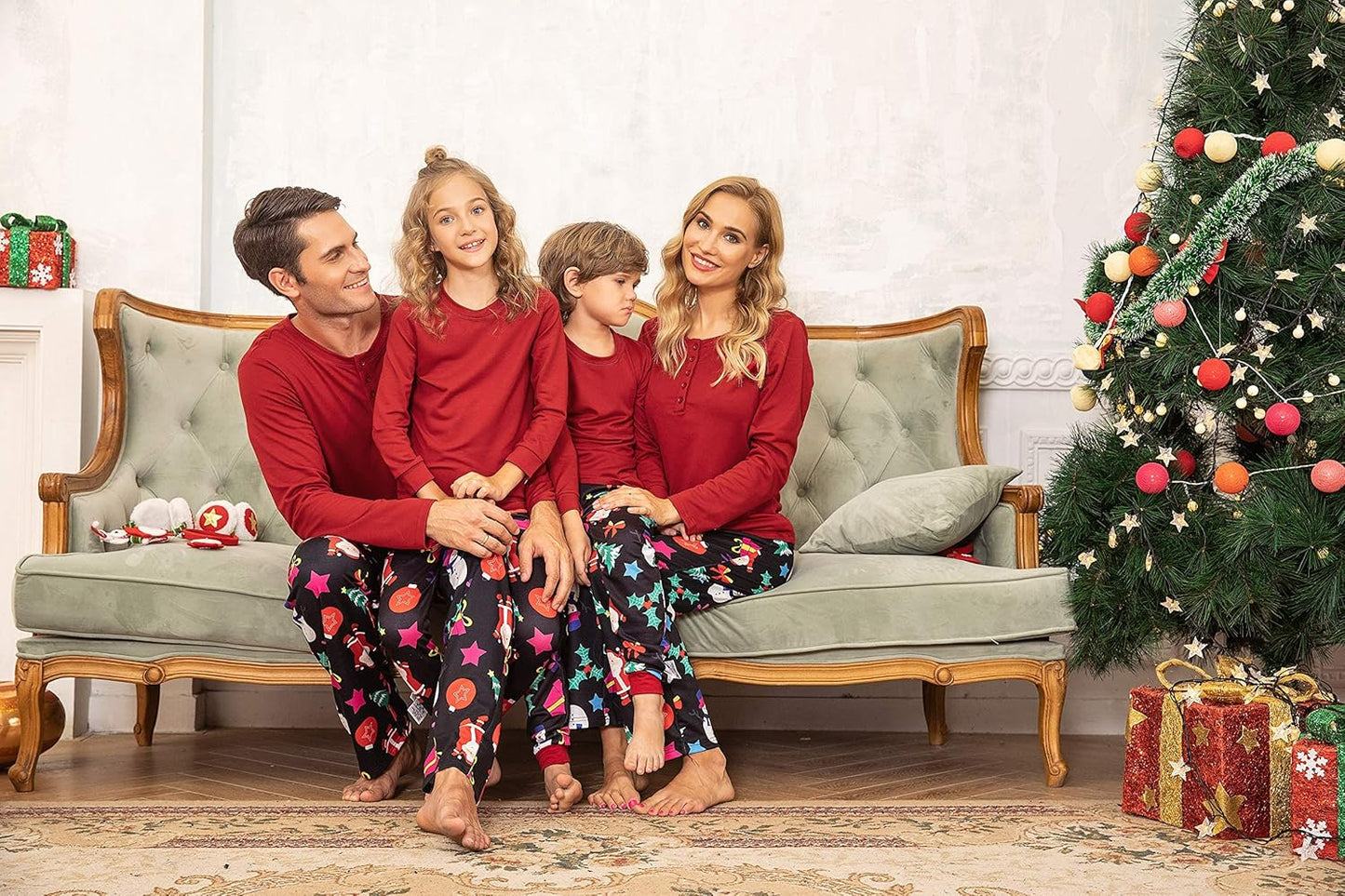 Christmas Pajamas Matching Family Pj Set Long Sleeve Tops and Plaid Pants for Sleepwear Soft Loungewear Pjs