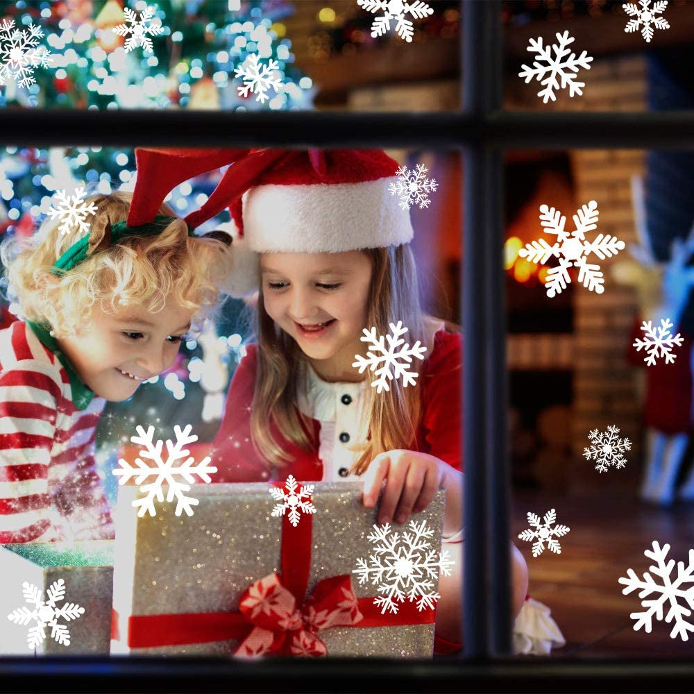 135Pcs Christmas Window Clings Snowflakes Window Decals Static Window Stickers for Christmas Decorations Windows Décor Ornaments Xmas Party Supplies Thanksgiving Party Décor